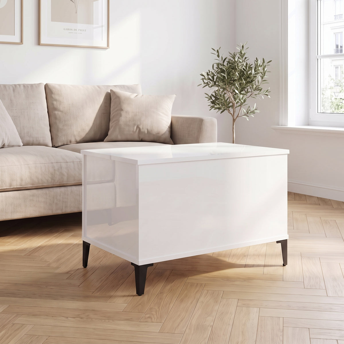 Table basse relevable Elva blanc brillant dans un salon lumineux #Dimensions_60 × 44,5 × 45 cm #Couleur_Blanc brillant