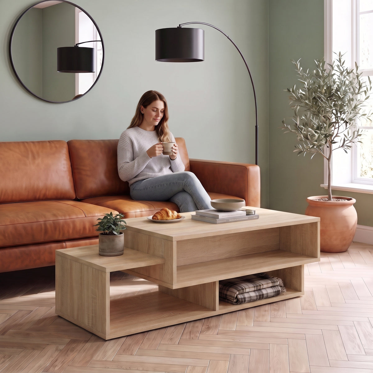 Table basse double plateau décor bois Mezza chêne sonoma au quotidien : café du matin depuis le canapé #Couleur_Chêne sonoma