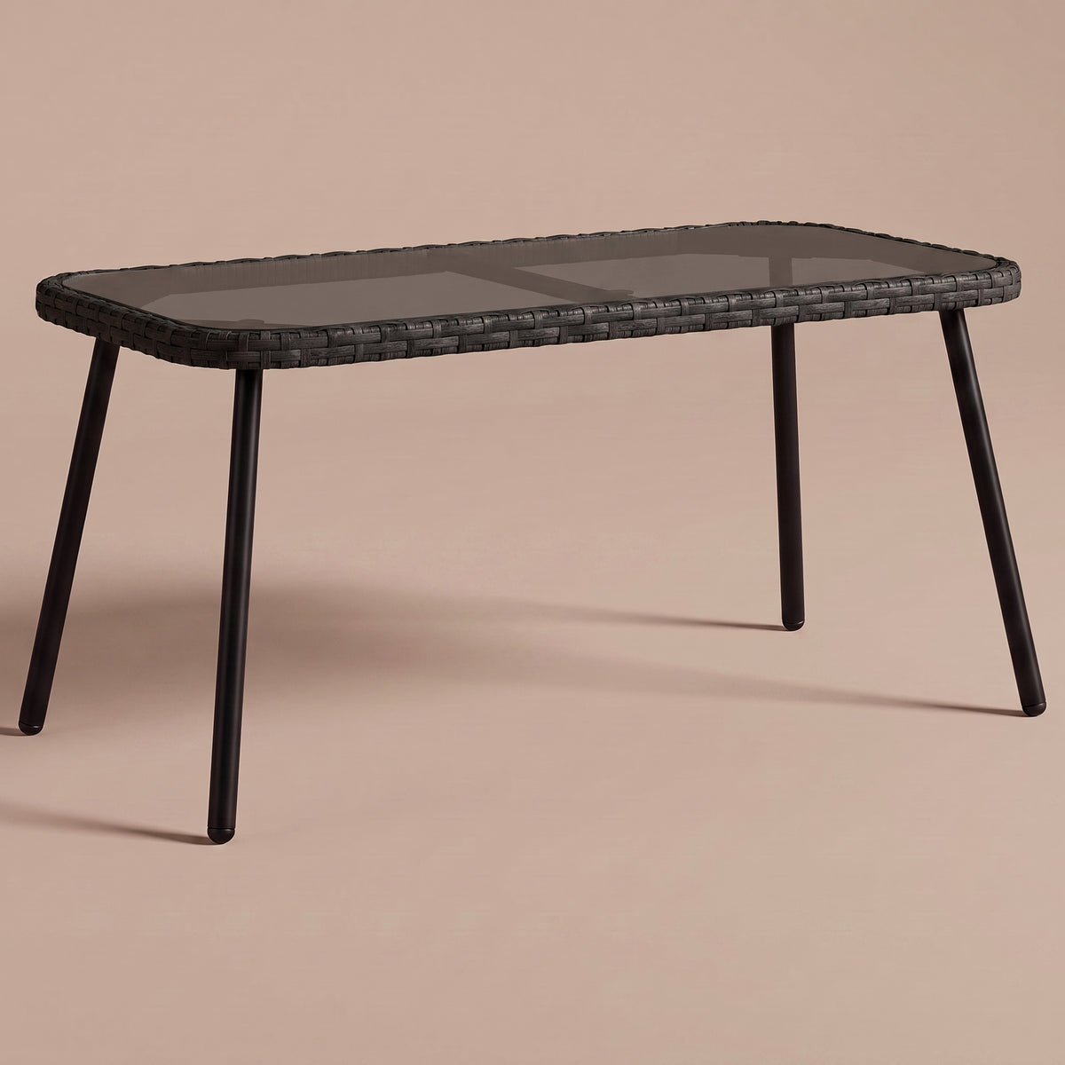 Table en polyrotin Palma, noir, vue 3/4 #Couleur_Noir