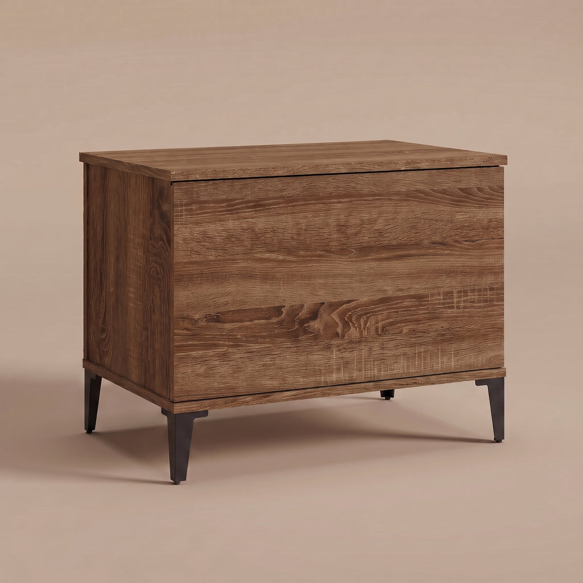 Table basse relevable Elva chêne marron fermée, pieds effilés en métal noir #Dimensions_60 × 44,5 × 45 cm #Couleur_Chêne marron