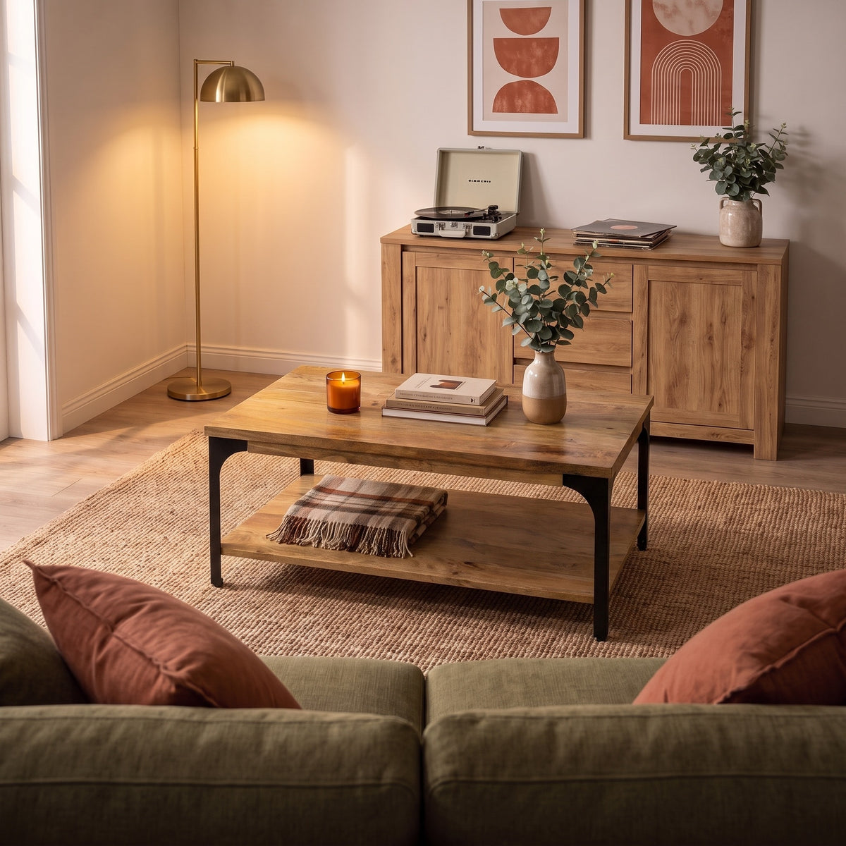 Table bois et acier Forgia, bois artisanal – ambiance du soir #Couleur_Bois artisanal