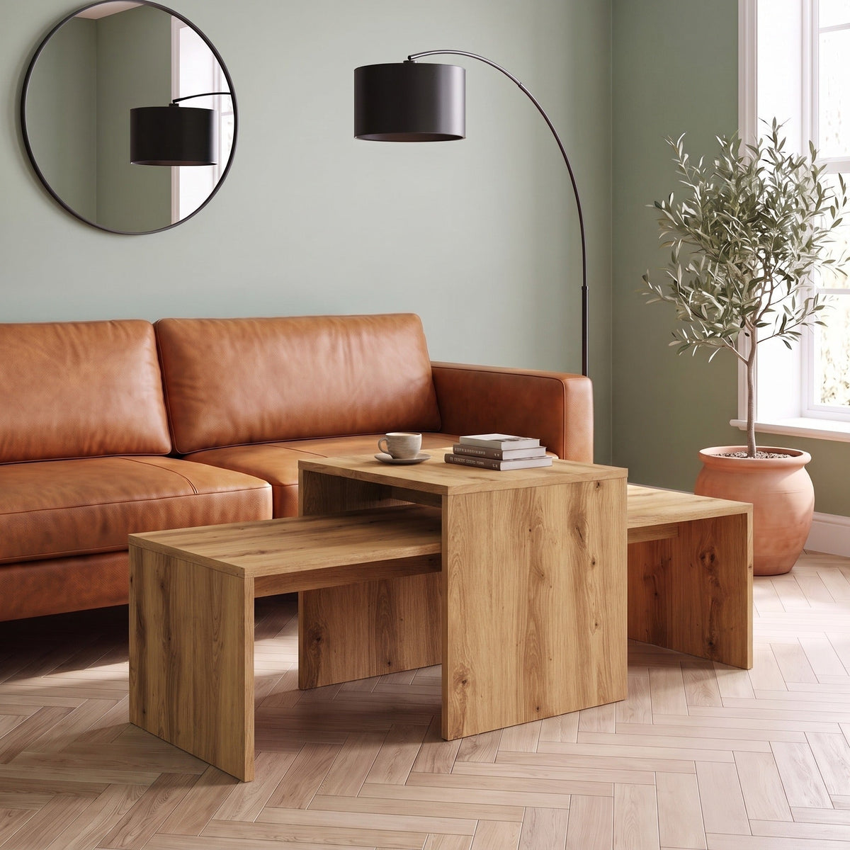 Tables gigognes Nesta chêne artisanal dans un salon — Maison Rovena #Couleur_Chêne artisanal