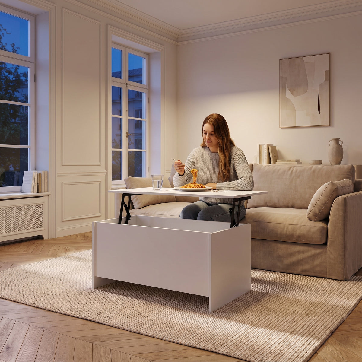 Table basse avec plateau relevable et coffre Velia 102 × 55,5 × 52,5 cm , blanc au quotidien : dîner devant un film sur le plateau relevé #Dimensions_102 × 55,5 × 52,5 cm #Couleur_Blanc